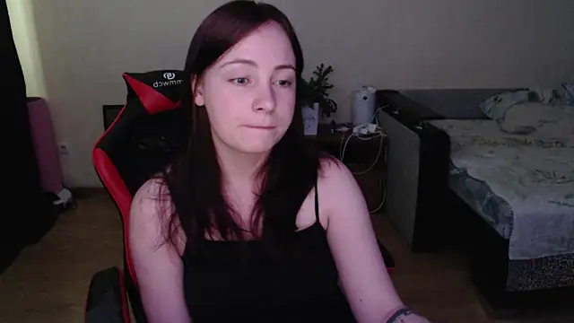 Laralianna online show from 06.17.26