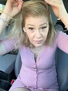 Lexi Shocker online show from 02.24.25