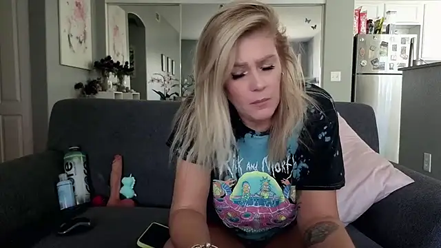 Lexi Shocker online show from 09.16.25