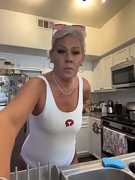 Lexi Shocker online show from 08.06.26