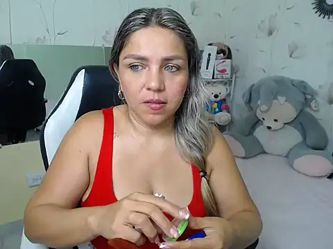 cum bigass online show from 11.18.25