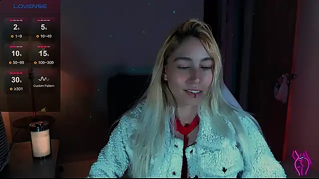 Saucy Jenn online show from 12.15.24