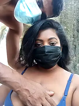 Snapshot of _Cute_ariana_ chatting on 01.06.25 Cute ariana online show from 01.06.25