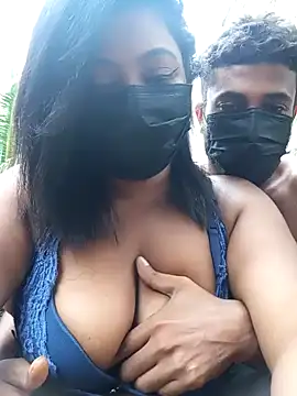 Snapshot of _Cute_ariana_ chatting on 01.19.25 Cute ariana online show from 01.19.25