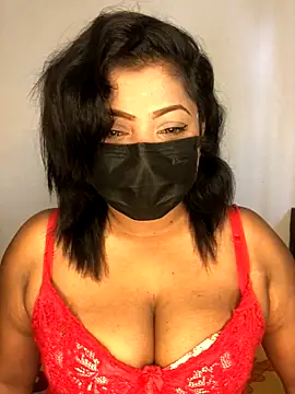 Snapshot of _Cute_ariana_ chatting on 10.05.25 Cute ariana online show from 10.05.25