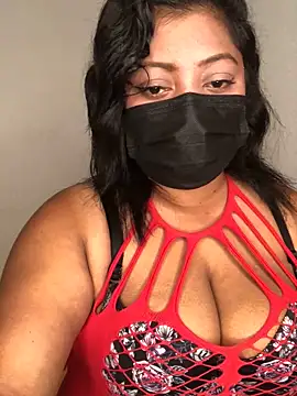 Snapshot of _Cute_ariana_ chatting on 11.10.25 Cute ariana online show from 11.10.25