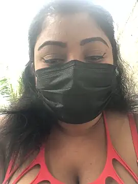 Snapshot of _Cute_ariana_ chatting on 11.16.25 Cute ariana online show from 11.16.25