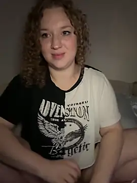 EmmieRae online show from 09.10.25