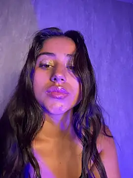 Valentinne z online show from 12.14.25