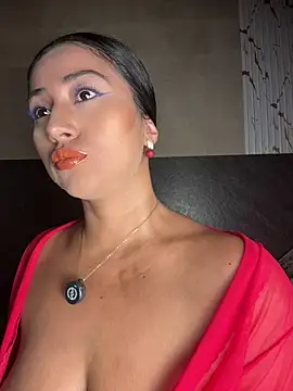 Valentinne z online show from 05.04.26