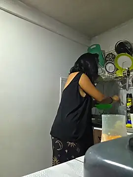 Hannah-grace online show from 11.14.25