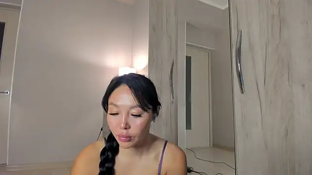 keiko hot online show from 04.23.26