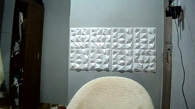 Snapshot of AlexiaDuucan chatting on 05.26.26 AlexiaDuucan online show from 05.26.26