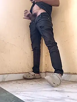 Snapshot of Vishupatil99 chatting on 01.09.26 Vishupatil99 online show from 01.09.26