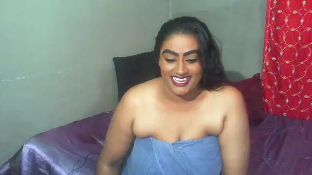 Snapshot of EROTICNAWTY2 chatting on 11.27.25 EROTICNAWTY2 online show from 11.27.25