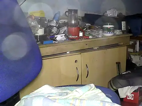 SkaterHun online show from 09.10.25