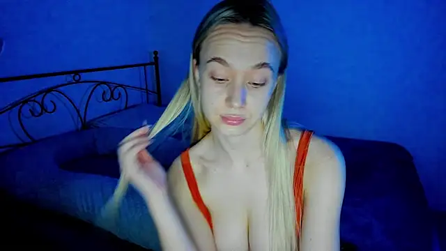 SexyCocobutt online show from 12.22.24