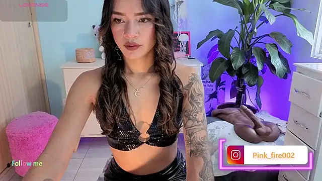 Snapshot of melisa_es chatting on 11.04.25 melisa es online show from 11.04.25