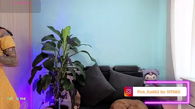 Snapshot of melisa_es chatting on 11.29.25 melisa es online show from 11.29.25