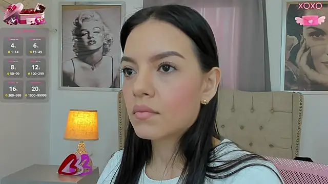 Snapshot of Beautyari_ chatting on 02.18.26 Beautyari online show from 02.18.26