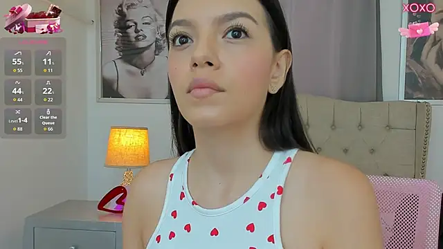 Snapshot of Beautyari_ chatting on 02.25.26 Beautyari online show from 02.25.26