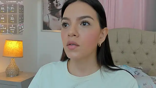 Snapshot of Beautyari_ chatting on 03.23.26 Beautyari online show from 03.23.26