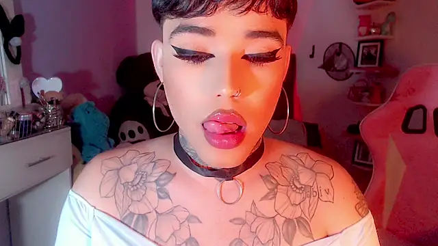 little star porn online show from 03.14.25