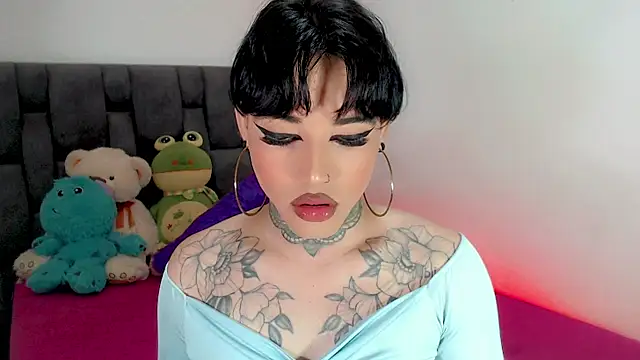 Snapshot of little_star_porn chatting on 05.15.26 little star porn online show from 05.15.26