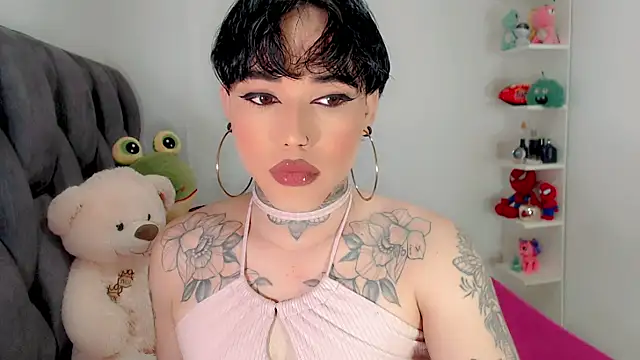 Snapshot of little_star_porn chatting on 05.19.26 little star porn online show from 05.19.26