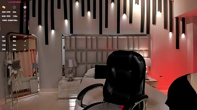 JennaOlsonX online show from 05.04.26