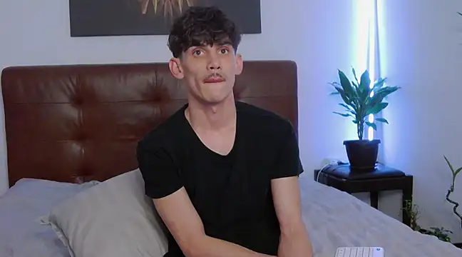 DanielCrush1 online show from 02.13.25