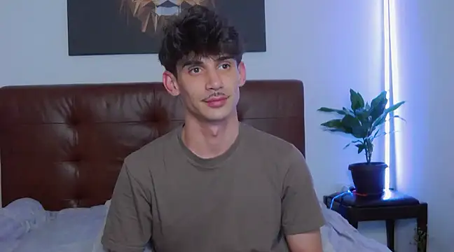 DanielCrush1 online show from 03.01.25