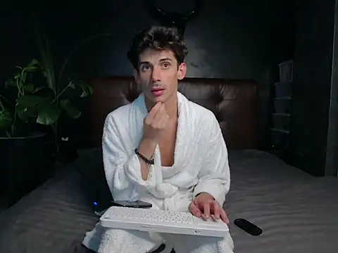 DanielCrush1 online show from 09.27.25