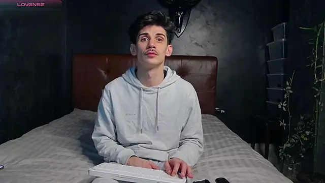 DanielCrush1 online show from 03.17.26