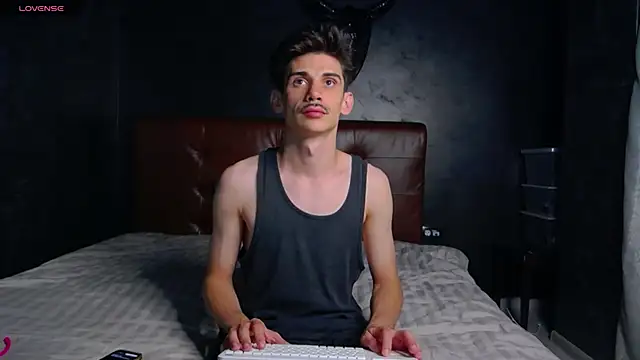 DanielCrush1 online show from 07.25.26