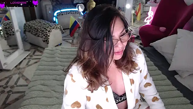 Myrnasexxx online show from 06.05.26