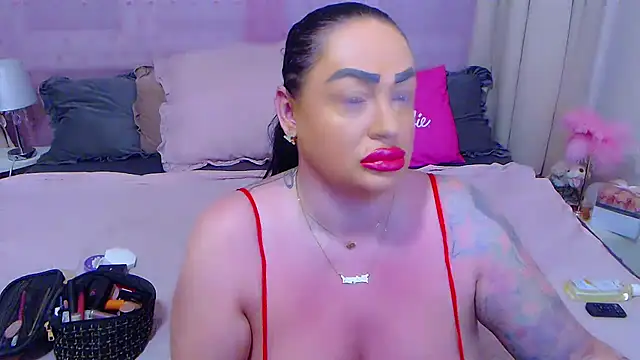 BustyVicky online show from 10.21.25