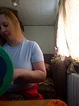 BustyBlond online show from 04.28.26