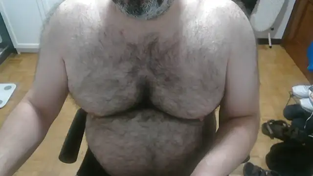 Snapshot of mikeyhotbear chatting on 07.09.26 mikeyhotbear online show from 07.09.26