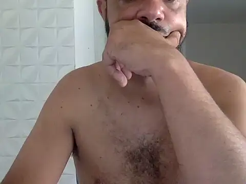 SMOKERBEASTBR online show from 03.13.26