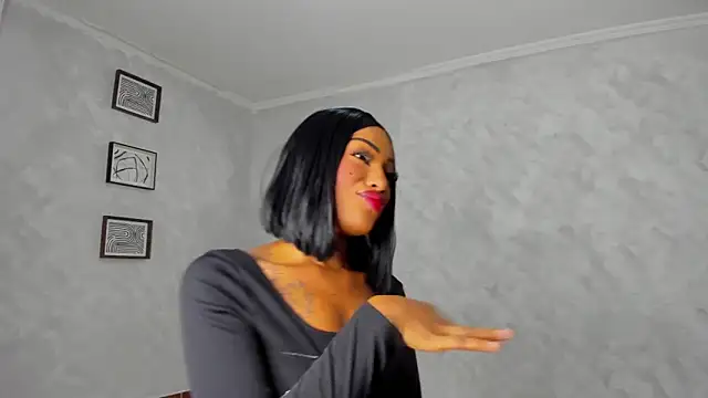 Emattaylor online show from 12.15.25