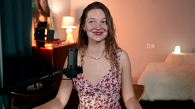 Snapshot of Special___ chatting on 03.07.25 Special online show from 03.07.25