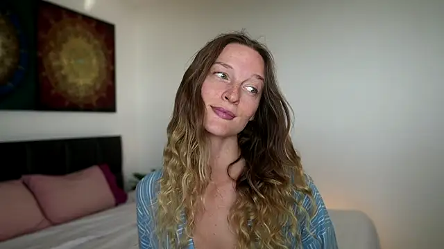 Special    online show from 01.13.26