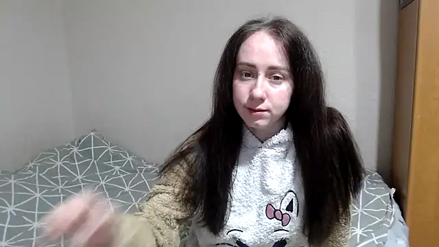 Snapshot of chudo_ chatting on 10.29.25 chudo  online show from 10.29.25