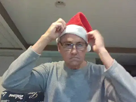 Snapshot of takeitall101 chatting on 12.22.24 takeitall101 online show from 12.22.24