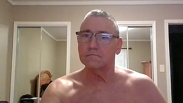 Snapshot of takeitall101 chatting on 11.29.25 takeitall101 online show from 11.29.25