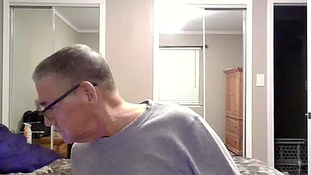 Snapshot of takeitall101 chatting on 01.11.26 takeitall101 online show from 01.11.26