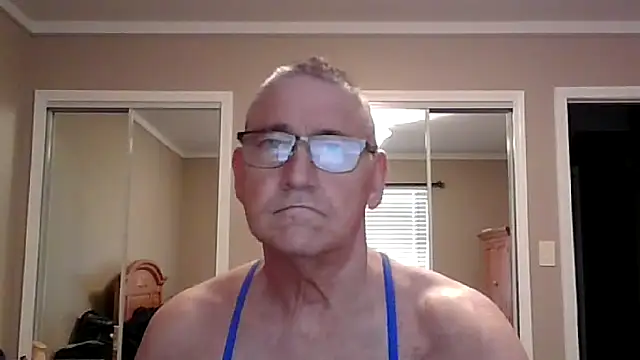 Snapshot of takeitall101 chatting on 01.18.26 takeitall101 online show from 01.18.26