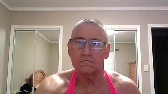 Snapshot of takeitall101 chatting on 02.01.26 takeitall101 online show from 02.01.26