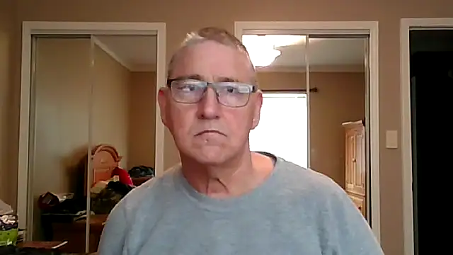 Snapshot of takeitall101 chatting on 02.15.26 takeitall101 online show from 02.15.26